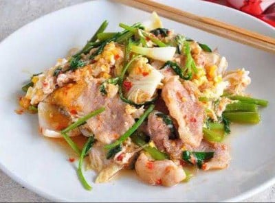 สุกี้หมู แห้ง