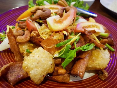 ยำสามกรอบ แซ่บกรุบกรอบ เพลินๆ