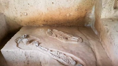 โครงกระดูกที่ถูกค้นพบ มีอายุราว 2,000 ปี