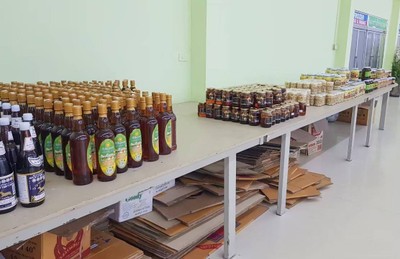 ท่ามกลางบรรยากาศที่ธรรมชาติมีฉากหลังเป็นทิวเขาเเละสายน้ำ