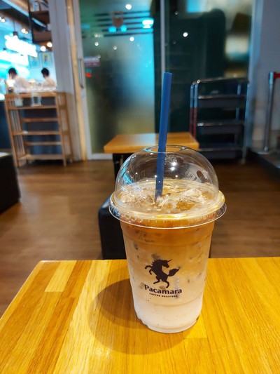 ลาเต้เย็น