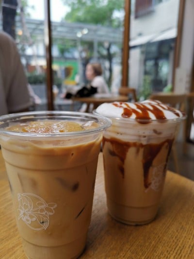 Van Hart Coffee The Circle Ratchapruk