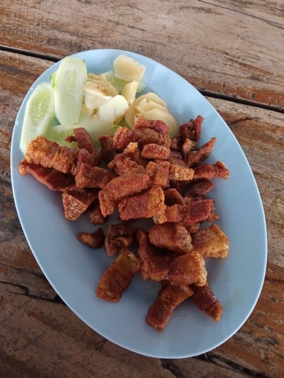 หมูกะปิ