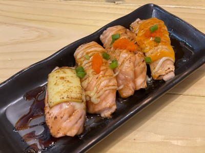 ซูชิแซลมอนเเบิร์นรวม