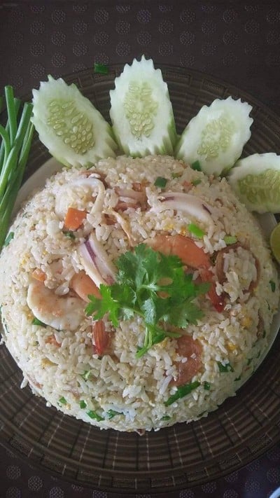 ข้าวผัดรวม