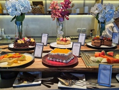 อาหาร หรือ เครื่องดื่ม