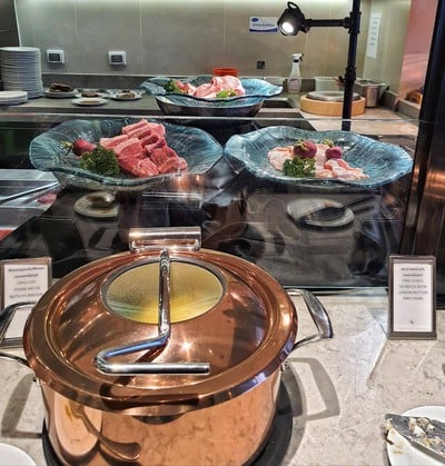 อาหาร หรือ เครื่องดื่ม