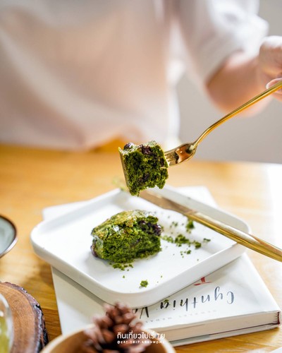 Matcha Dark Choc Scone