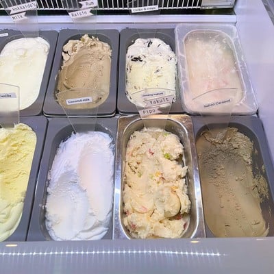 อาหาร หรือ เครื่องดื่ม