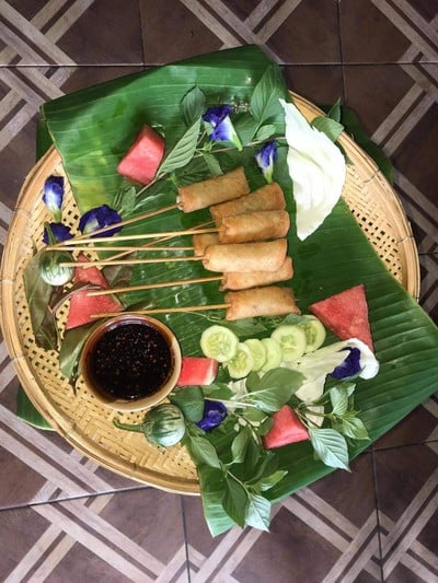 เมนูของร้าน เจ๊พงษ์ ลูกชิ้นทอด