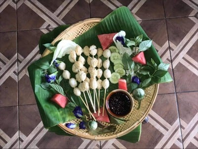 เมนูของร้าน เจ๊พงษ์ ลูกชิ้นทอด