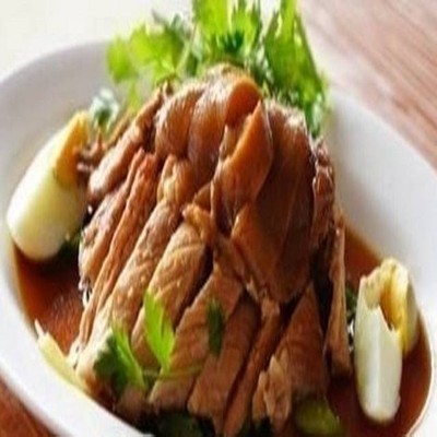 ขาหมูเปล่า ชุดล่ะ (ข้าวขาหมูแม่วิไร)