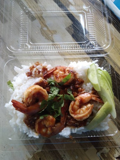กุ้งกะเทียม
