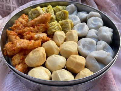 อาหาร หรือ เครื่องดื่ม