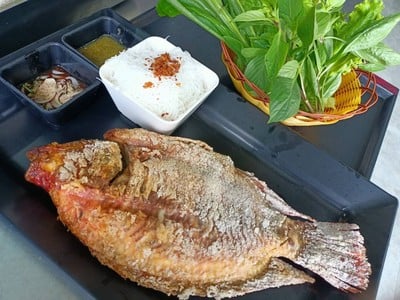 เมนูของร้าน เอาดี้ย์ เมี่ยงปลาเผา&ไซน่าติ่มซำ เขต8 เขต 8