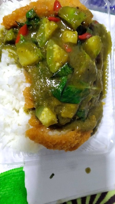 เขียวหวาน ปลา กรอบ