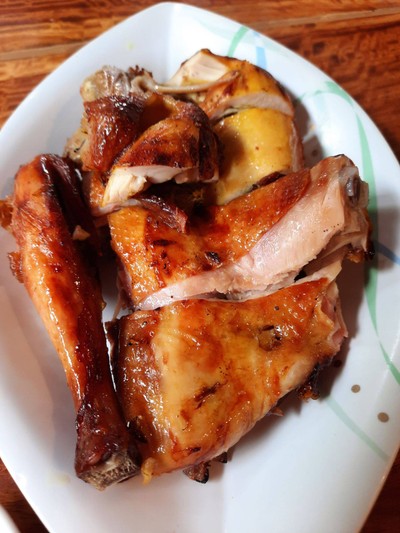 ไก่เนื้อครึ่งตัว