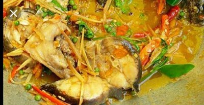 ข้าวผัดฉ่าปลาดุก