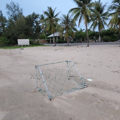 สระว่ายน้ำ/ชายหาด