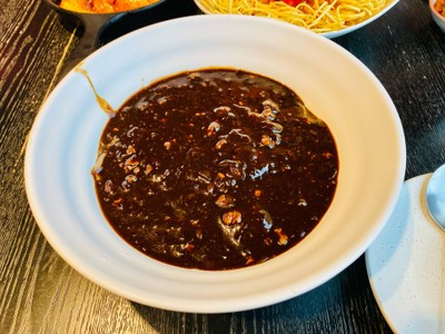 Yuni Jajang