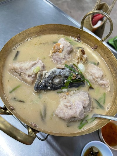 หัวปลาต้มเผือก