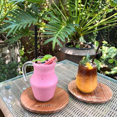 อาหาร หรือ เครื่องดื่ม