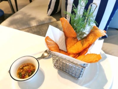 อาหาร หรือ เครื่องดื่ม