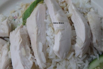 ข้าวมันไก่ - Hainanese Chicken Rice
