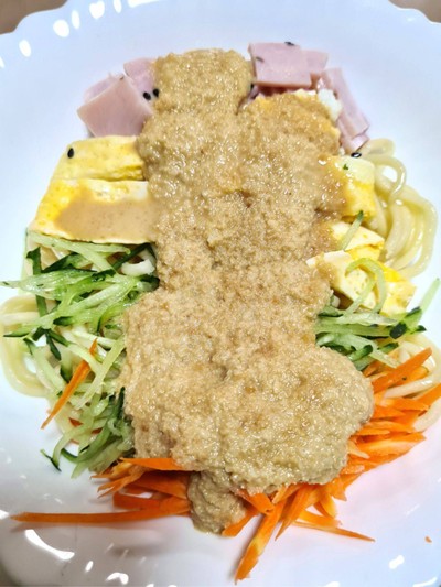 Liang Mian