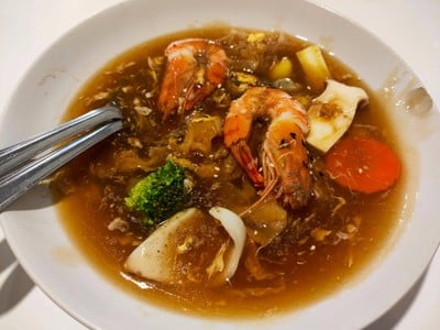 อาหาร หรือ เครื่องดื่ม