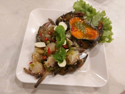 อาหาร หรือ เครื่องดื่ม