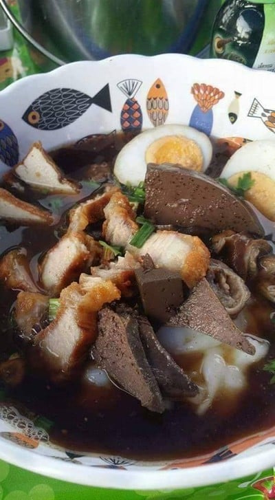 ไก่ย่าง&ส้มตำ เจ้แตน สูตรโคราช