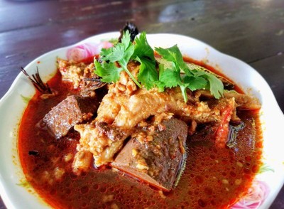 เกาเหลาน้ำเงี้ยว