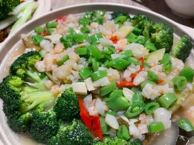 เต้าหู้ผักโขมซีฟู้ด