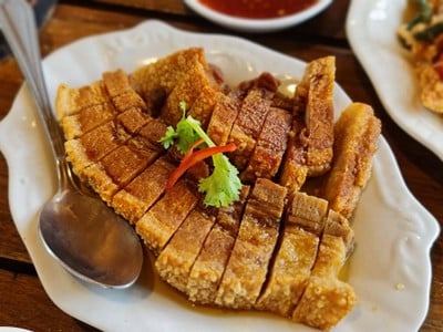 เมนูของร้าน SOMTUM VILLA