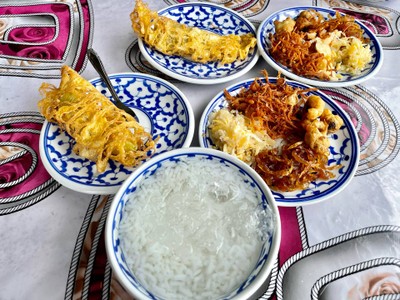 ข้าวแช่สูตรมอญ