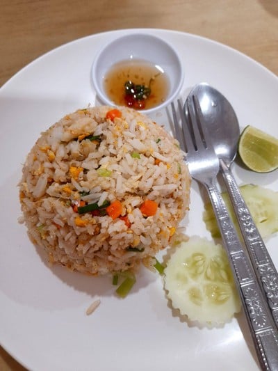 ข้าวผัดปู