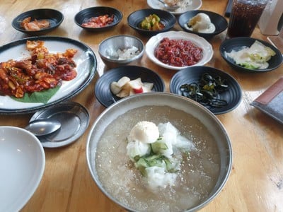 แนงมยอน