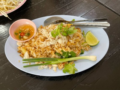 ข้าวผัดปู