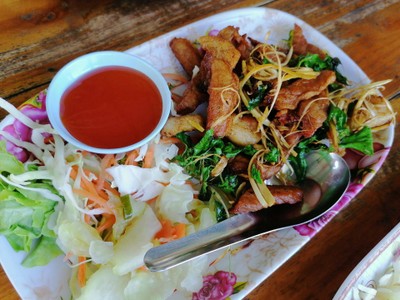 หมูหลบฝน