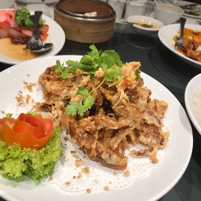 ปูนิ่มทอดกระเทียม