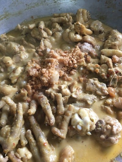 วิธีทำ “แกงเขียวหวานไก่ใส่ยอดมะพร้าวอ่อน” วิธีทำ “แกงเขียวหวานไก่ใส่ยอดมะพร้าวอ่อน”