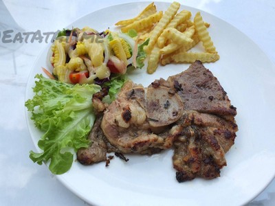 สเต็กหมูพริกไทยดำ