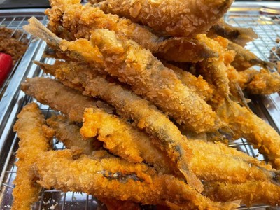 [อร่อยซ่ากับโค้ก] เซ็ตปลาไข่ทอดกรอบ +  โค้ก ออริจินัล (ขวด)