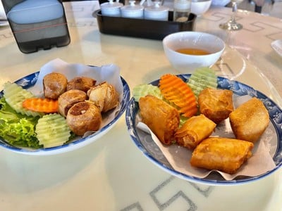 เอี่ยวไถ่ สุกี้โบราณ ปิ่นเกล้า