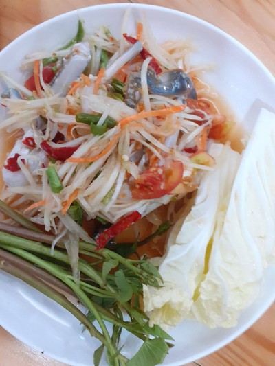 ส้มตำปูม้า