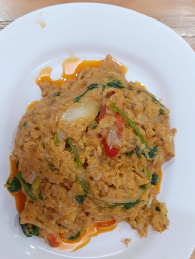 เนื้อปูผัดผงกะหรี่
