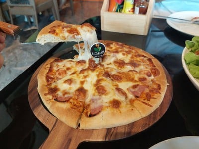 ลิตเติ้ลลอฟท์ คาเฟ่ แอนด์ ฟาร์ม สลัด สด กรอบ อร่อยมาก สำนักงานใหญ่