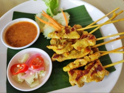 หมูสะเต๊ะ