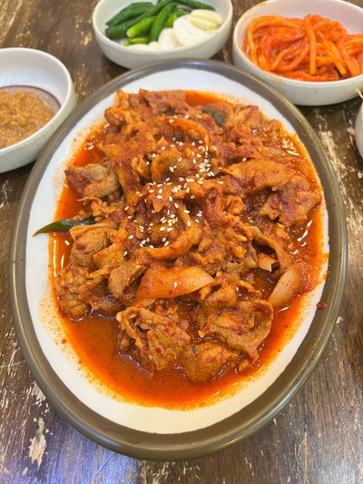 หมูหมักซอส